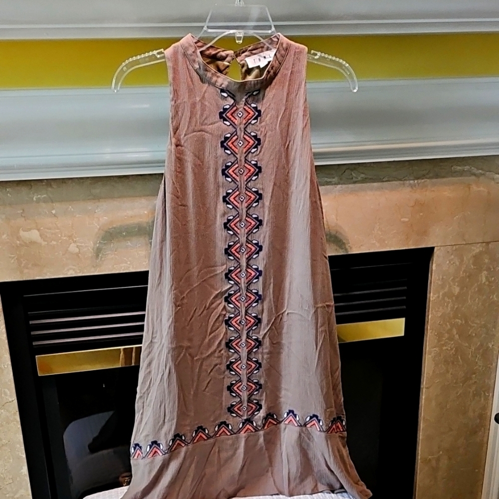 Thml Embriodered Dress Full Lined Size Large
